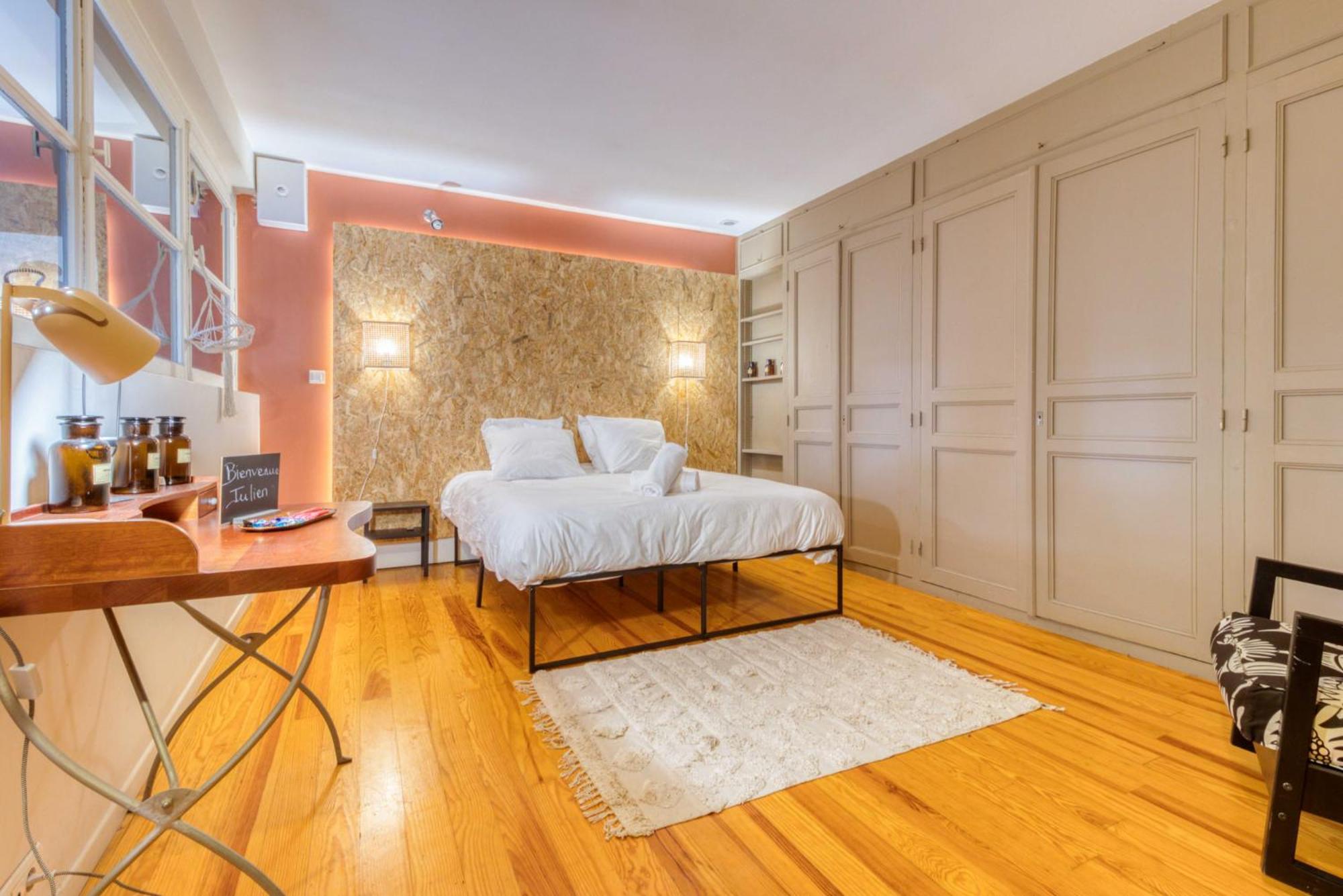 L'Atelier De L'Artiste - Lumineux - Calme - Wifi Apartamento Douai Exterior foto